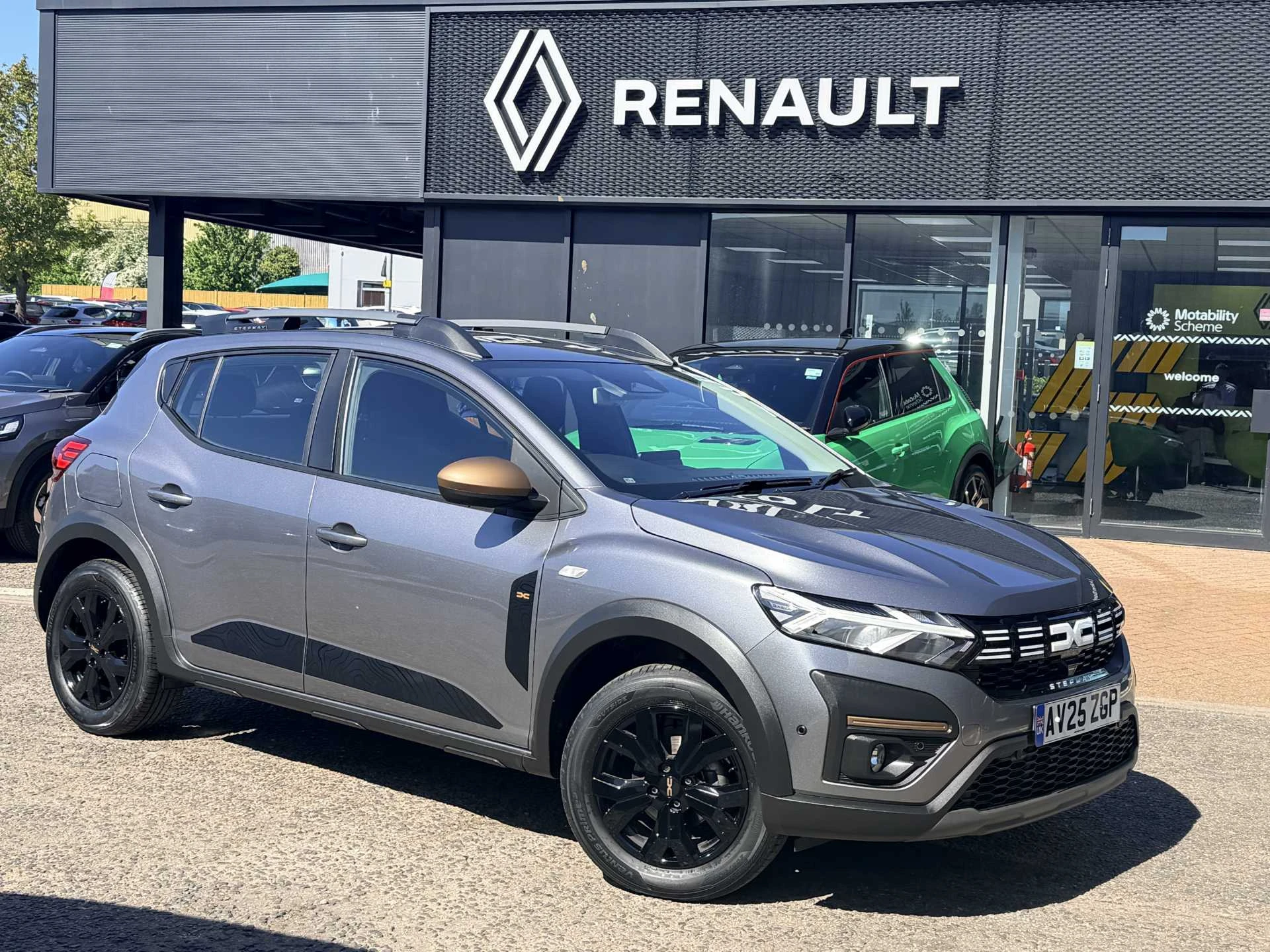 Vehicle image 1