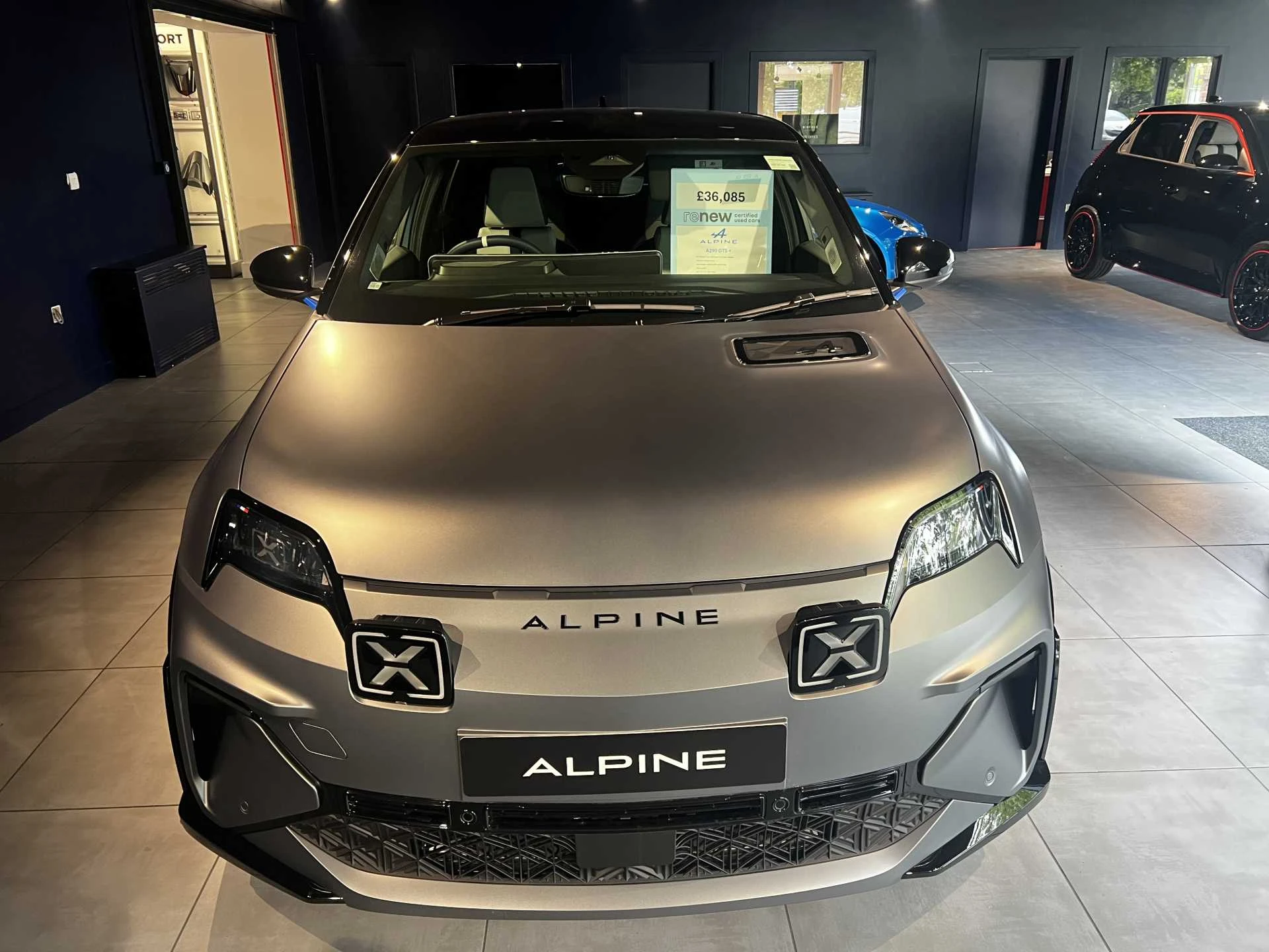 Vehicle image 3