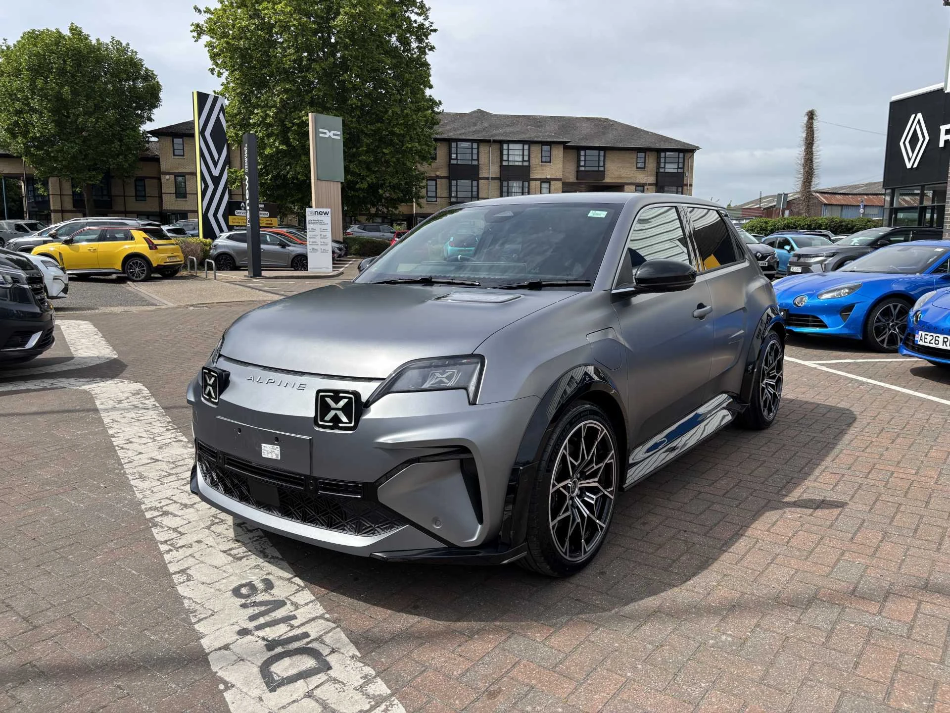 Vehicle image 7