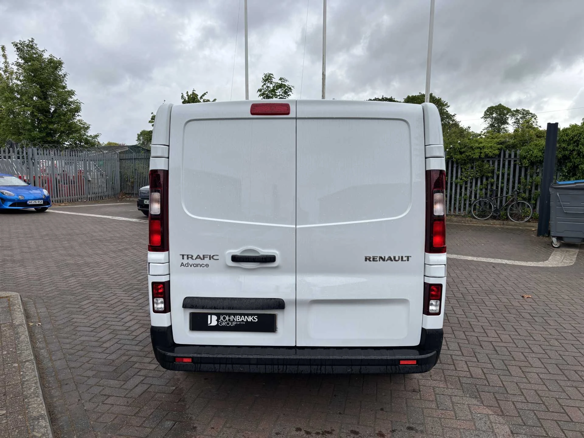 Vehicle image 3
