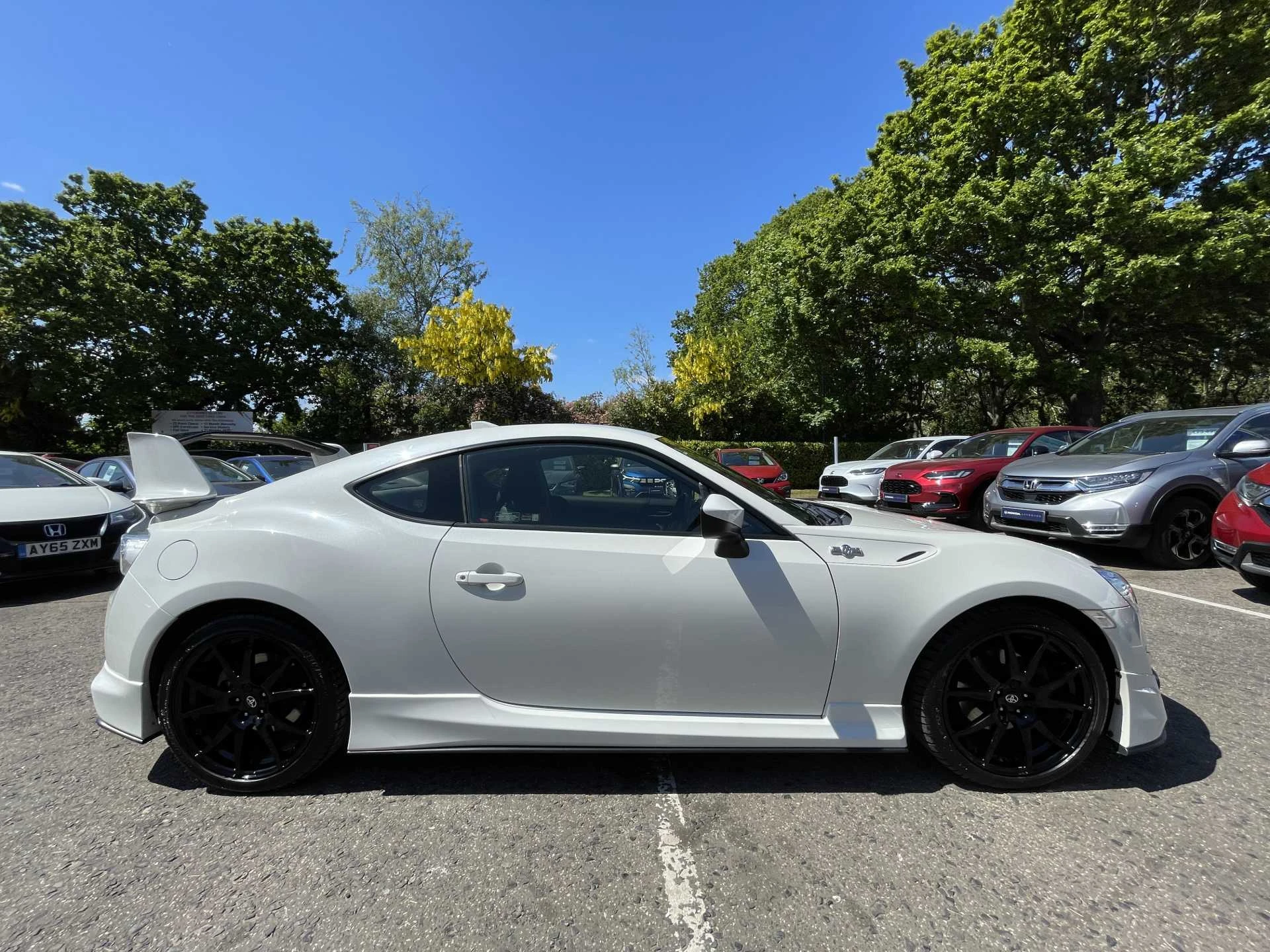 Vehicle image 3