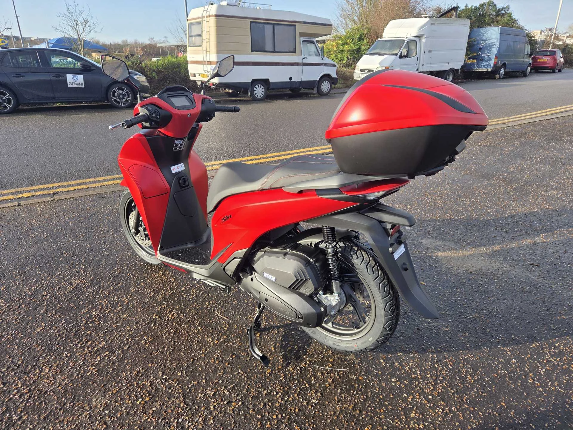 Vehicle image 5