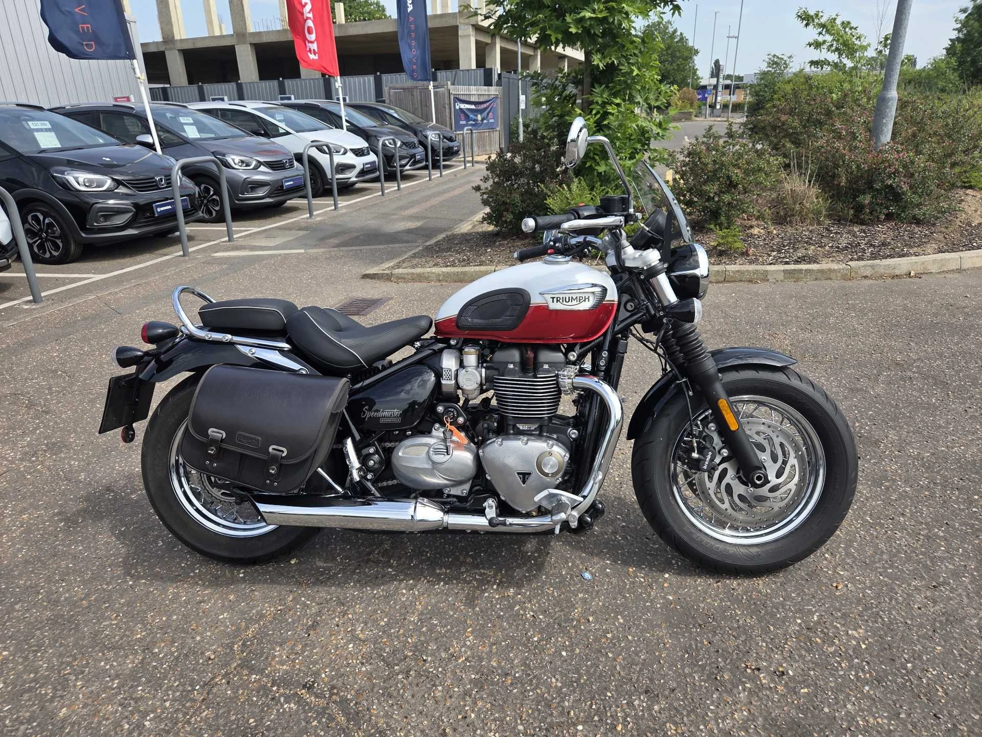 Vehicle image 2