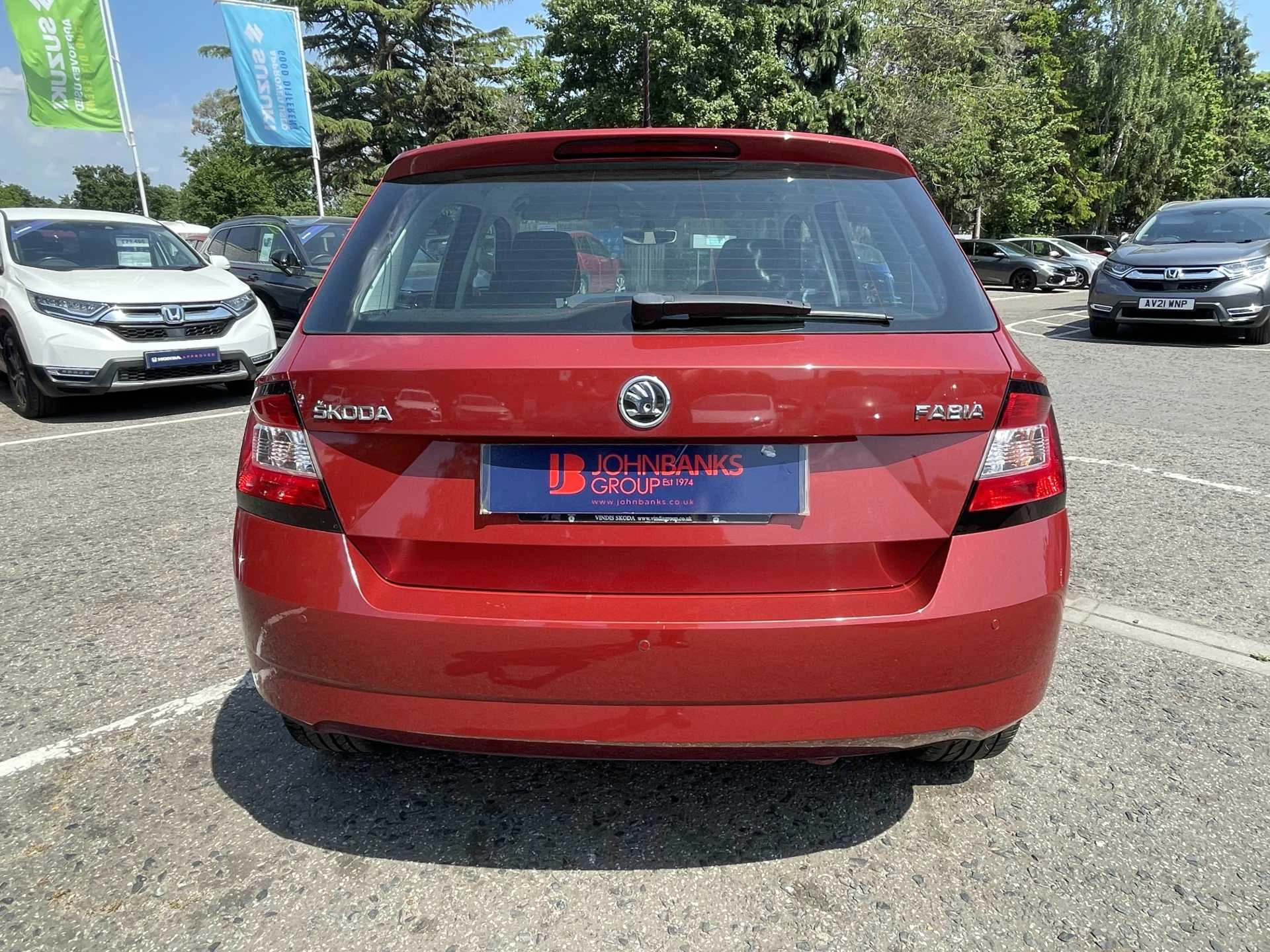 Vehicle image 7