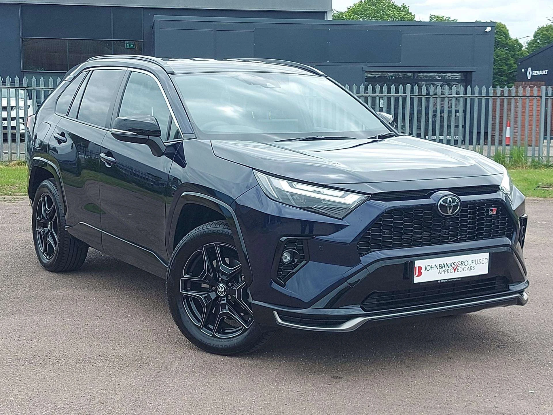 Vehicle image 1