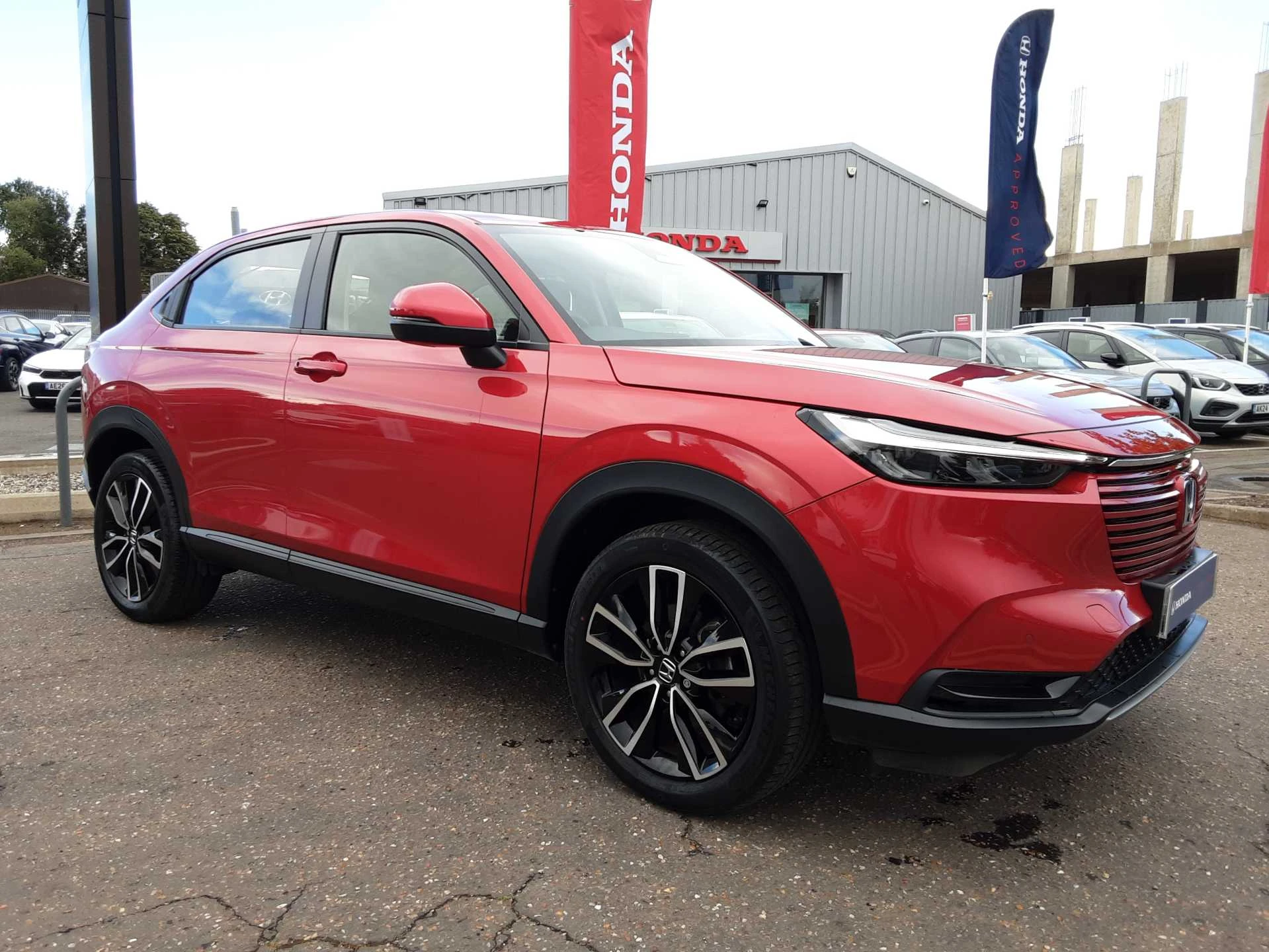 Vehicle image 3