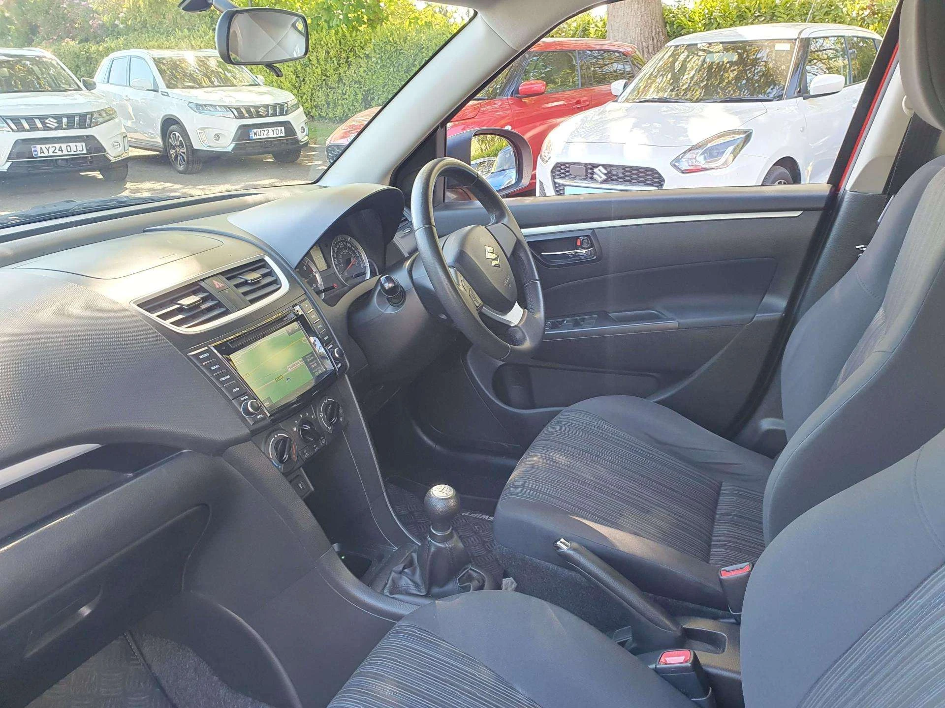 Vehicle image 7
