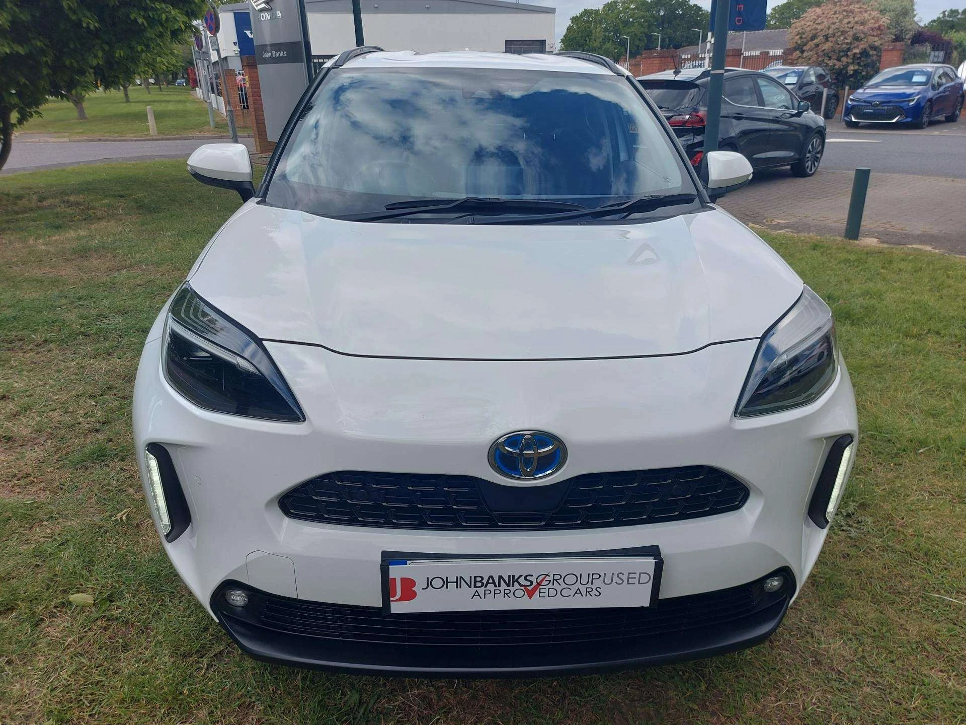 Vehicle image 2