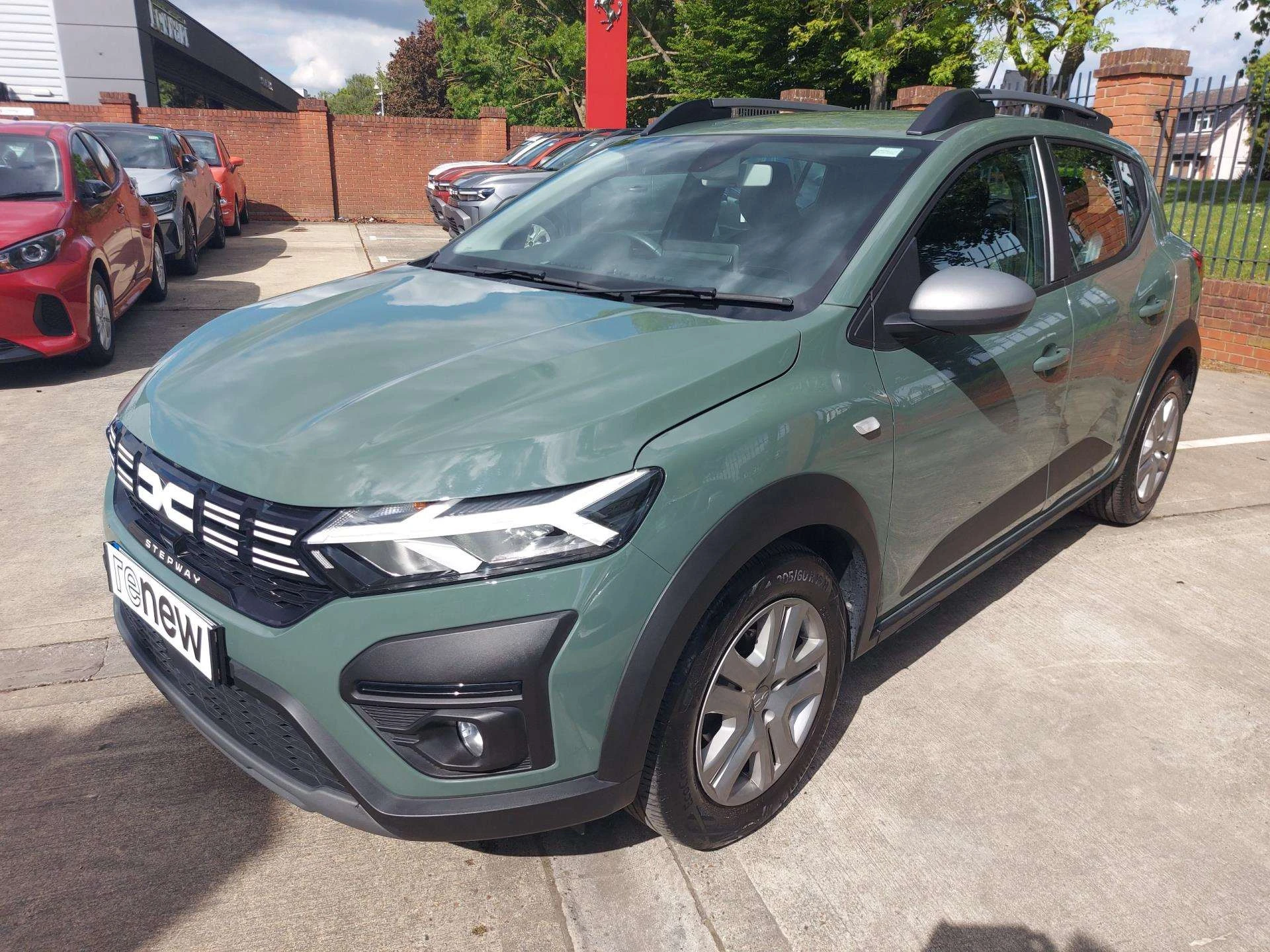 Vehicle image 3