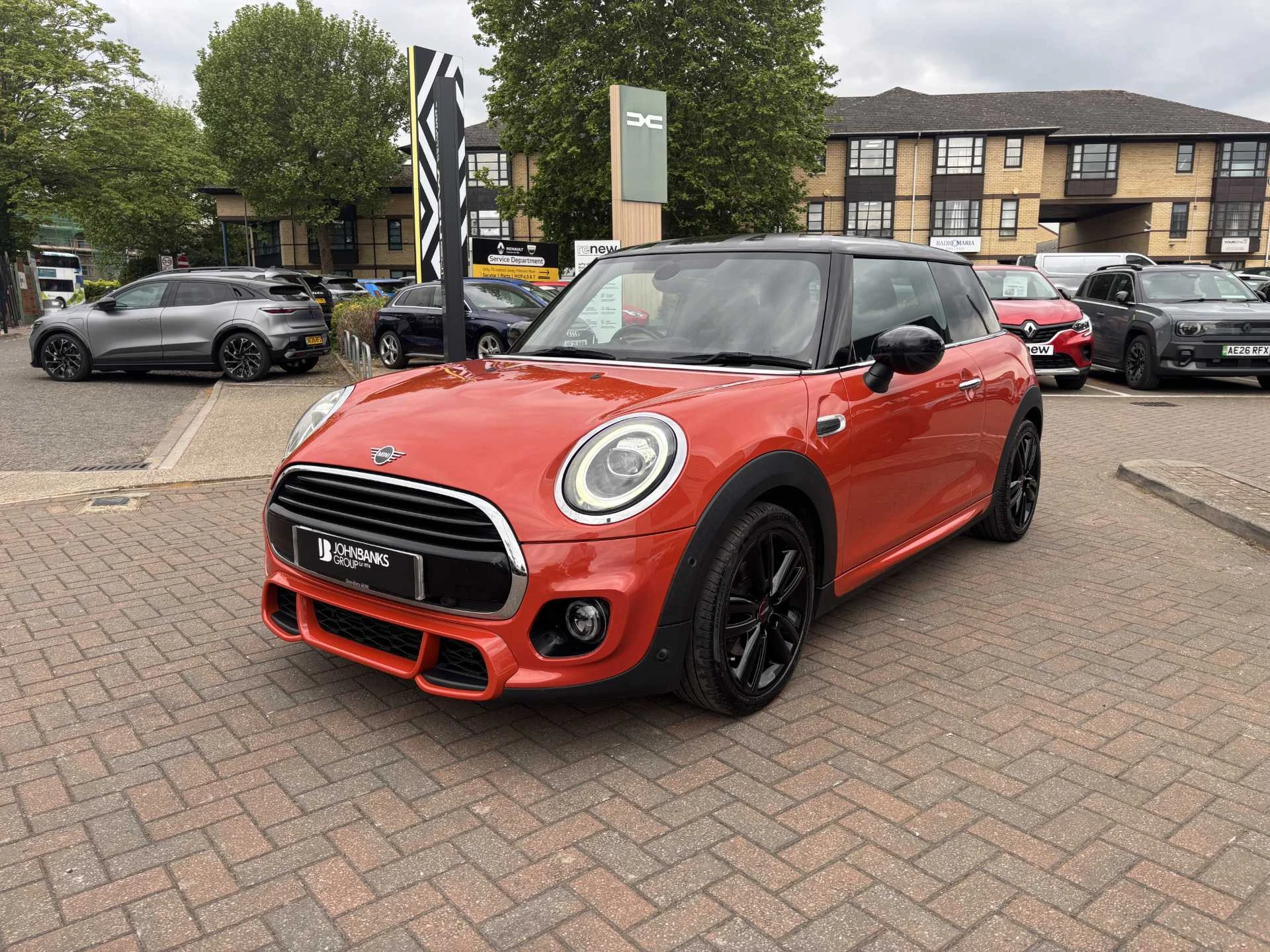 Vehicle image 7
