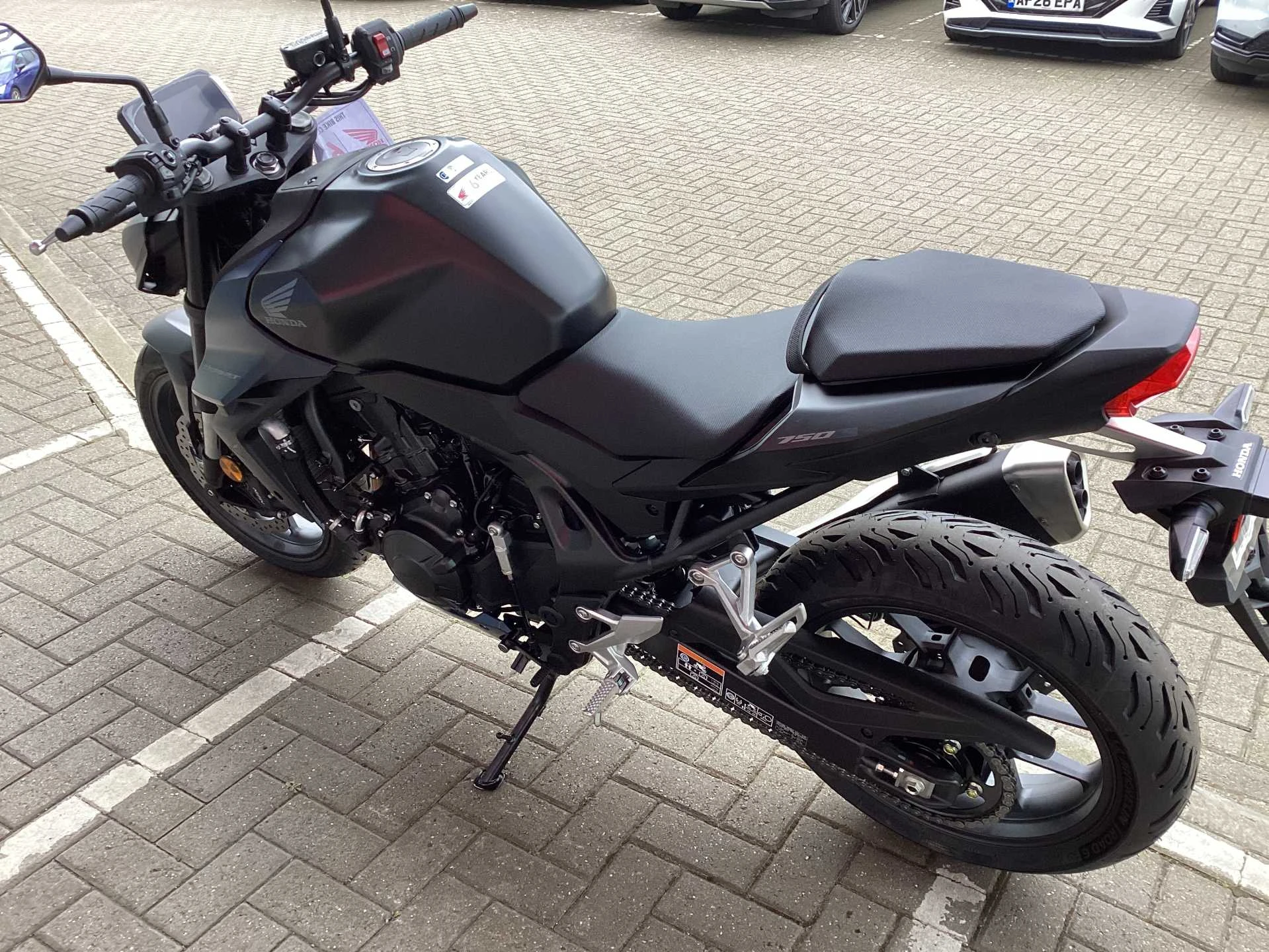 Vehicle image 7