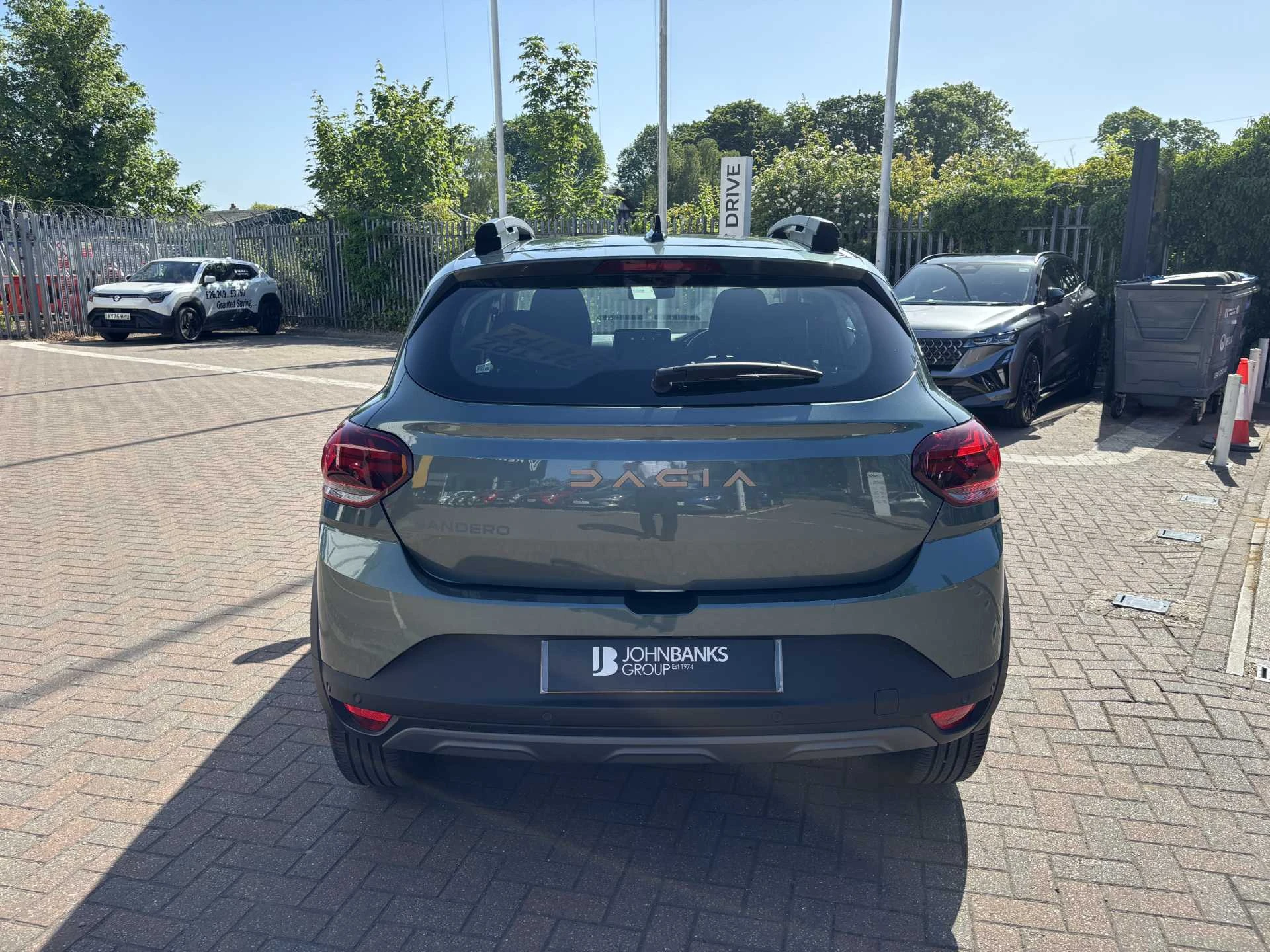 Vehicle image 3