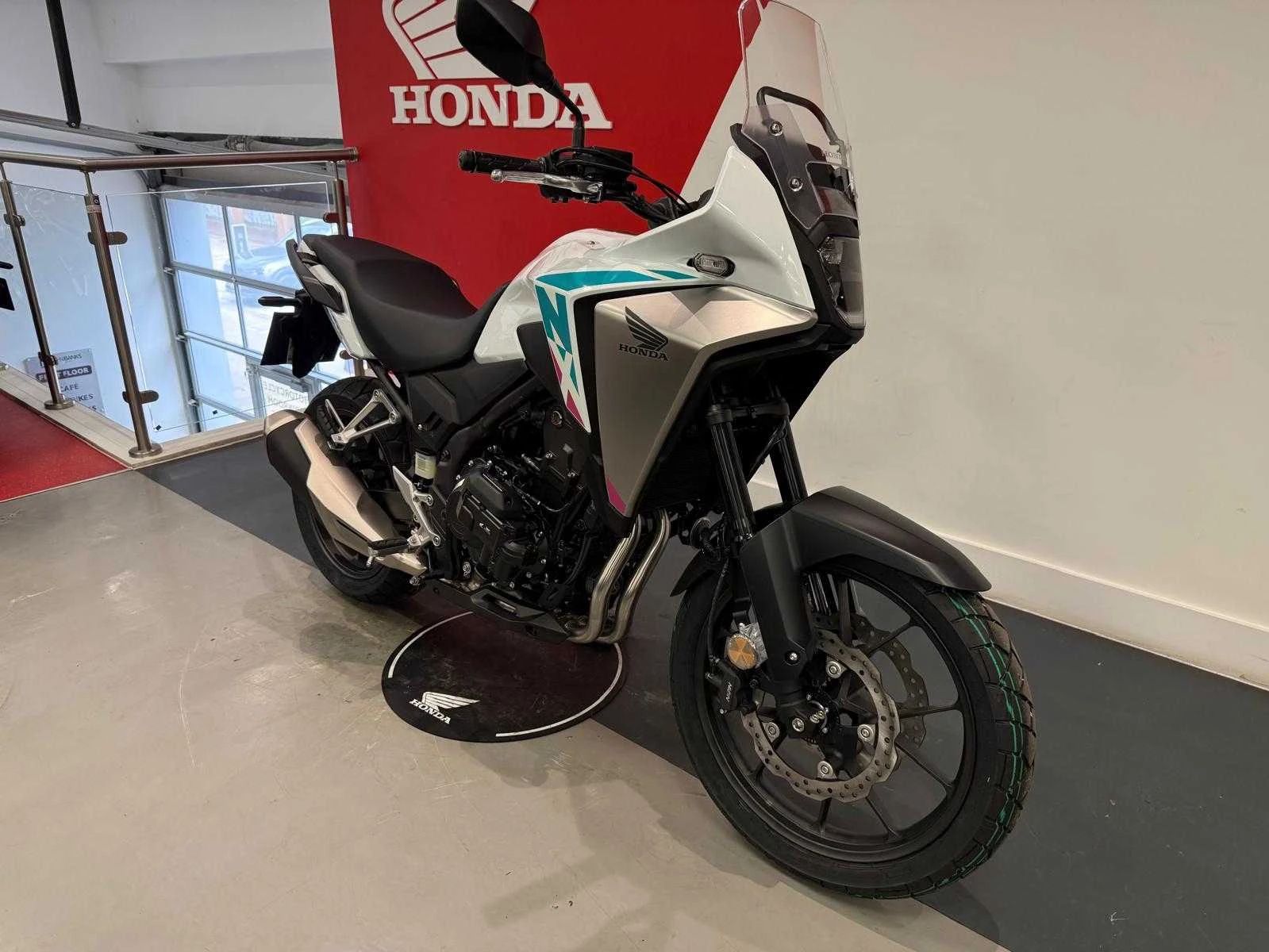 Vehicle image 2
