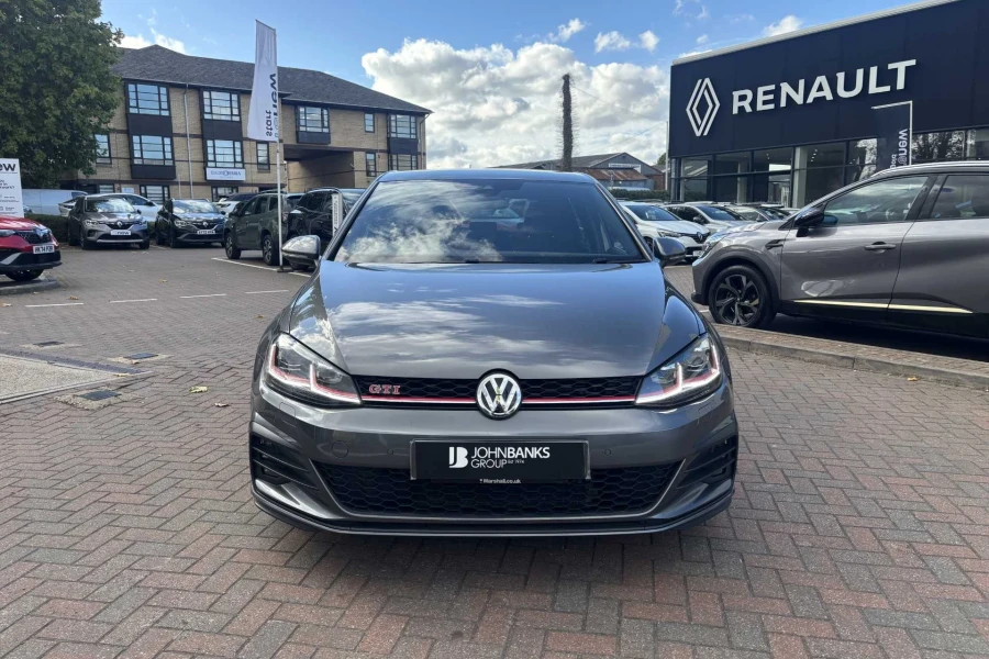 Vehicle Image - 1