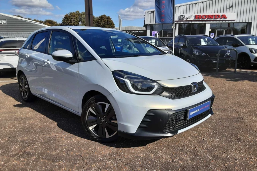 Vehicle Image - 0