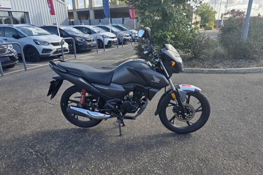 Vehicle Image - 1