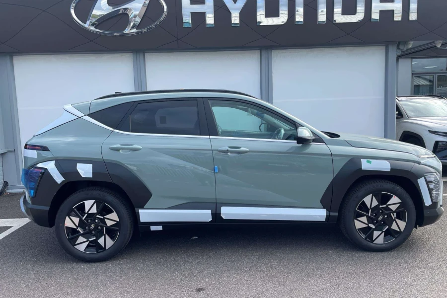 Vehicle Image - 1