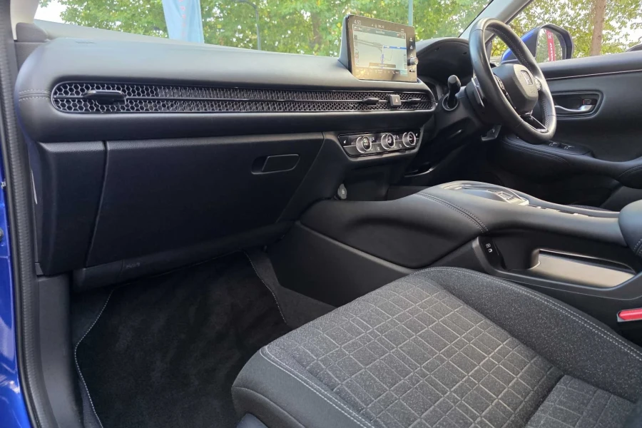 Vehicle Image - 1