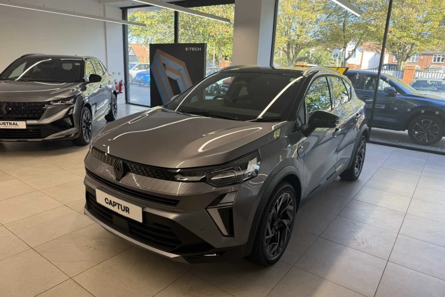 Vehicle Image - 1