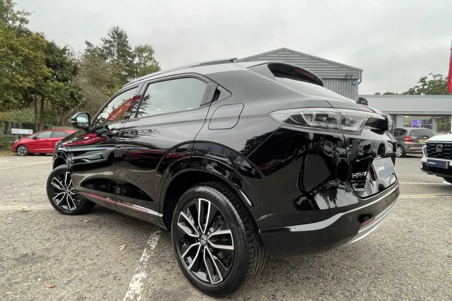 Vehicle Image - 2