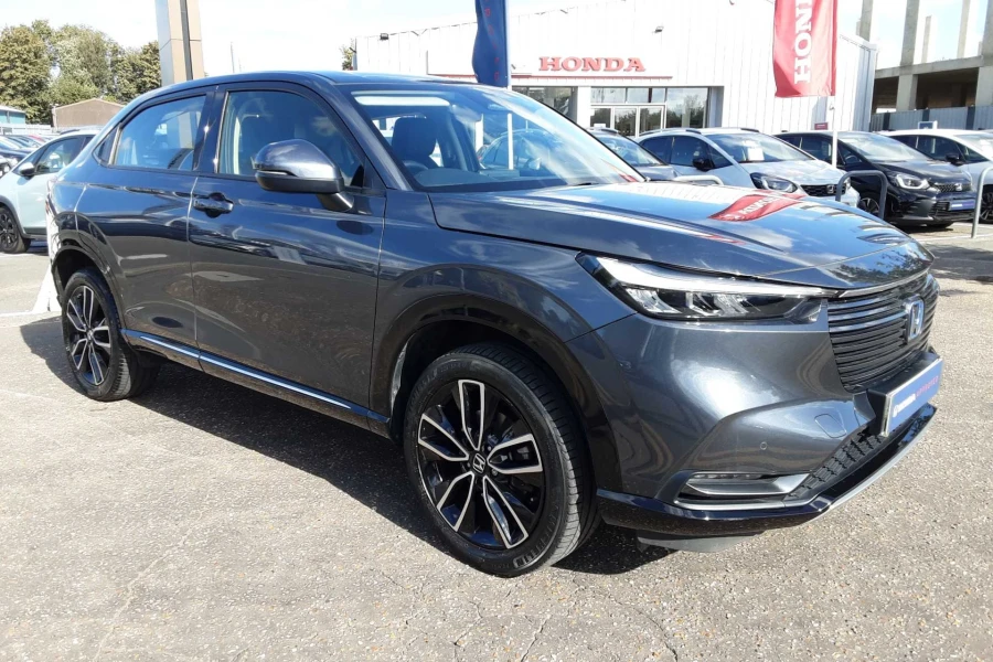 Vehicle Image - 1