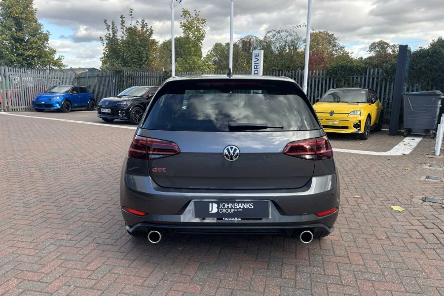Vehicle Image - 2