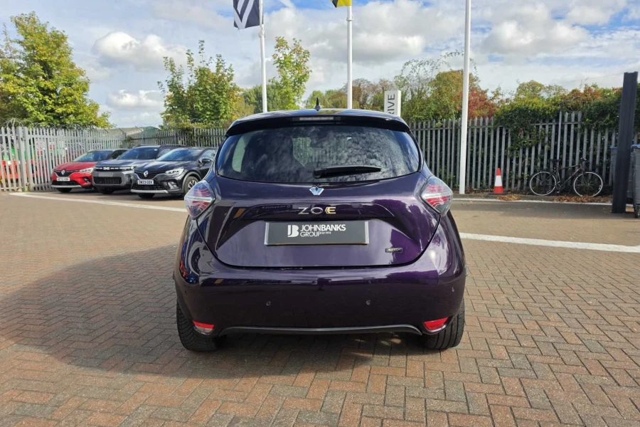 Vehicle Image - 2