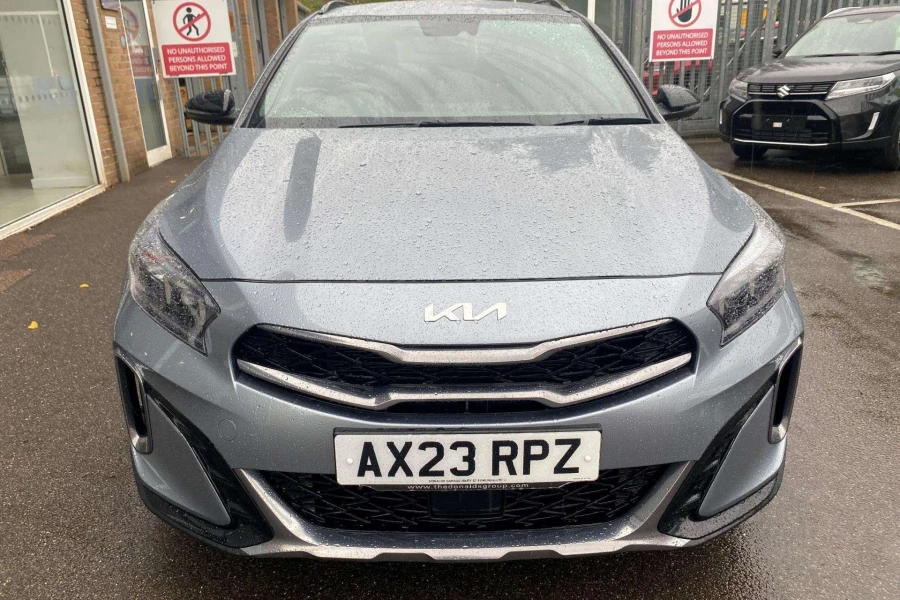 Vehicle Image - 3