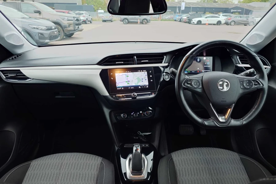 Vehicle Image - 3