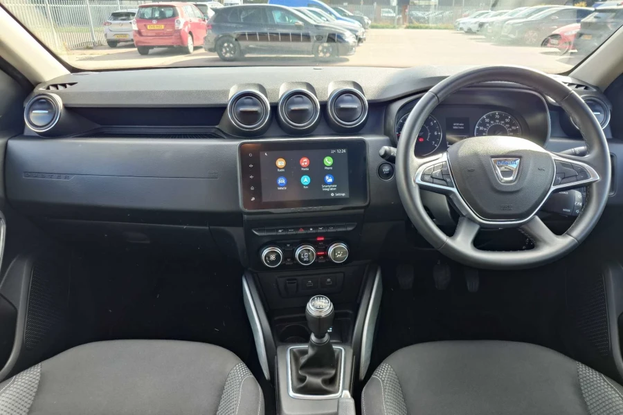 Vehicle Image - 3