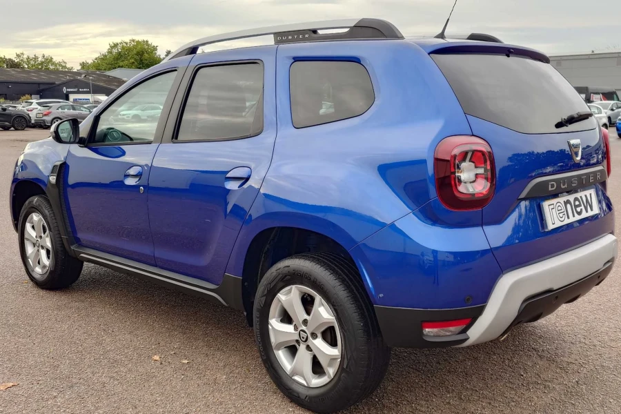 Vehicle Image - 2