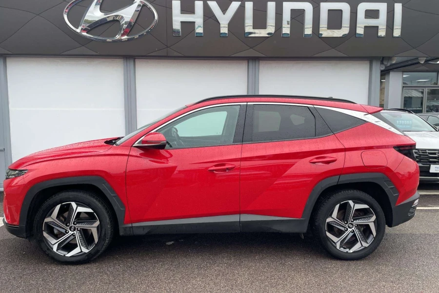 Vehicle Image - 2