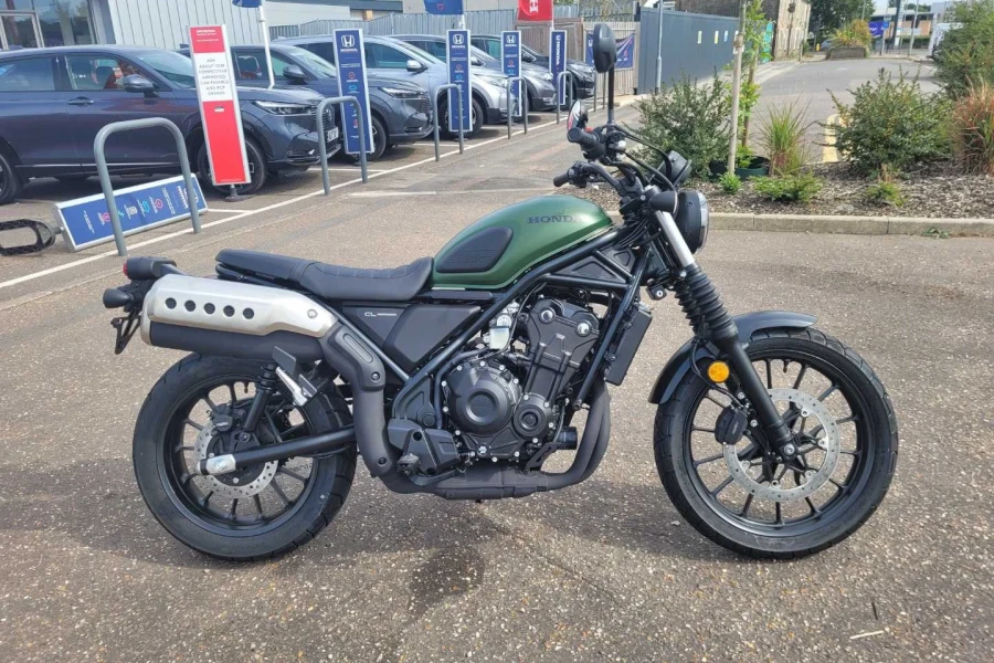 Vehicle Image - 1
