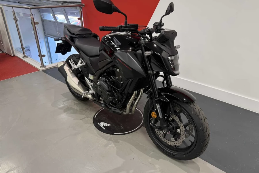 Vehicle Image - 1