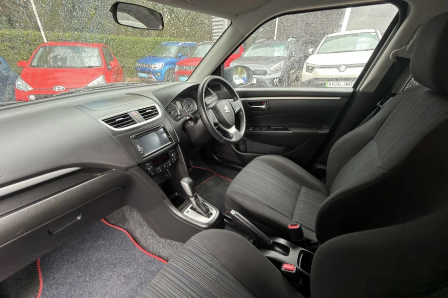 Vehicle Image - 1