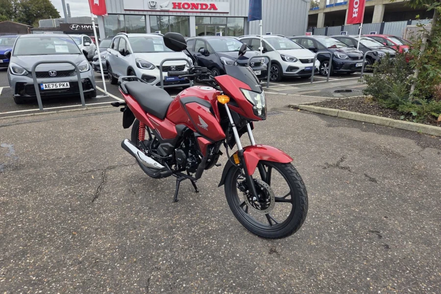 Vehicle Image - 0