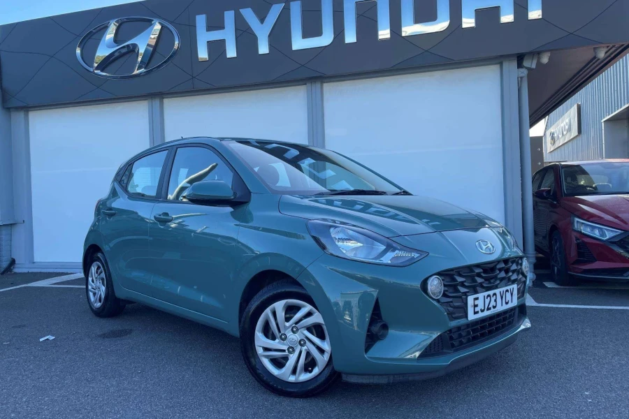 Vehicle Image - 0