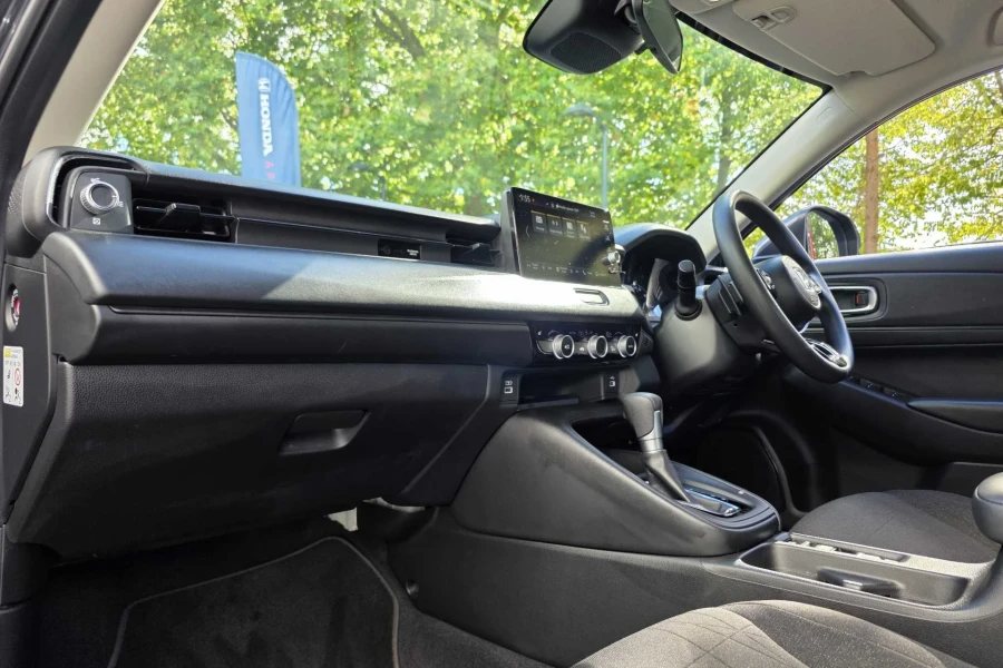 Vehicle Image - 1
