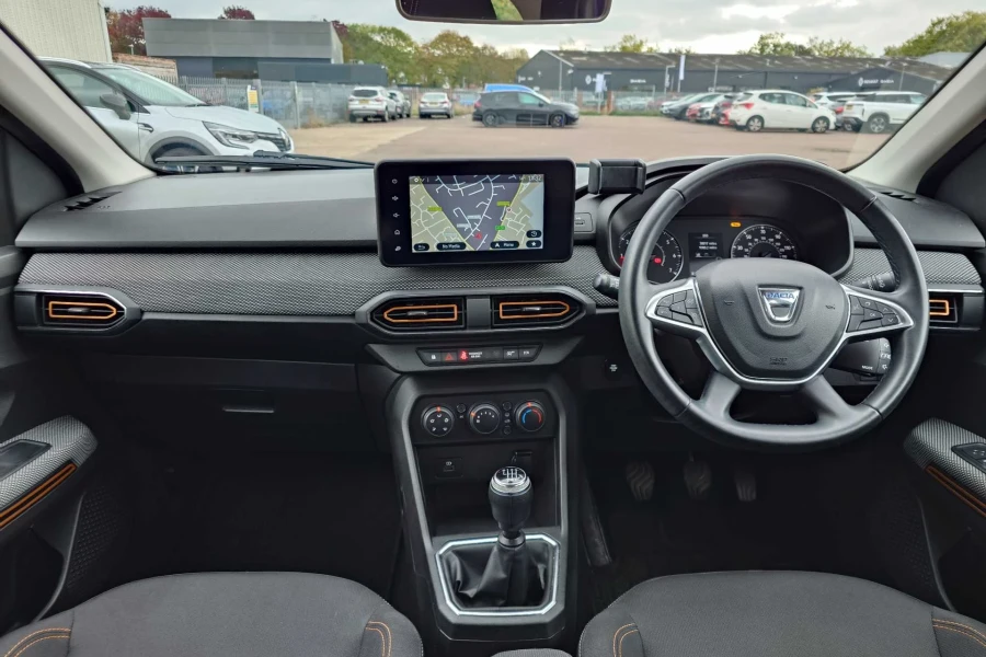 Vehicle Image - 3