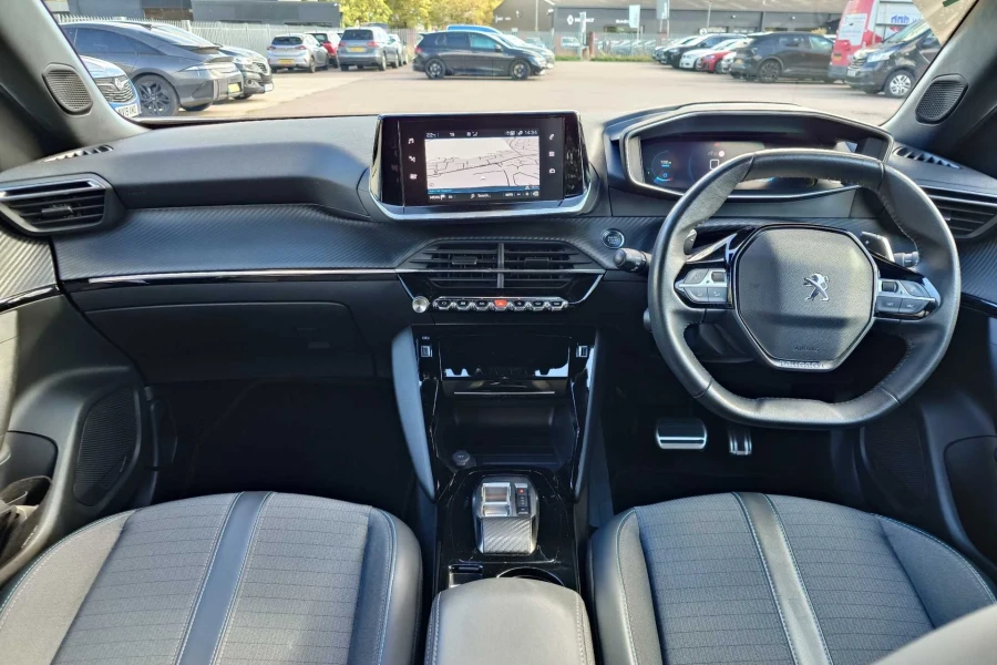 Vehicle Image - 3