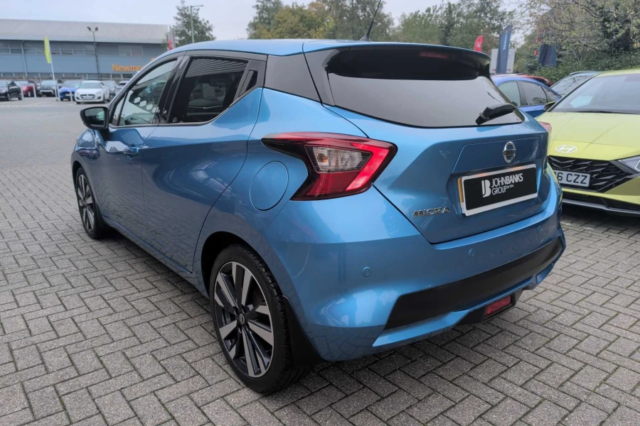 Vehicle Image - 2