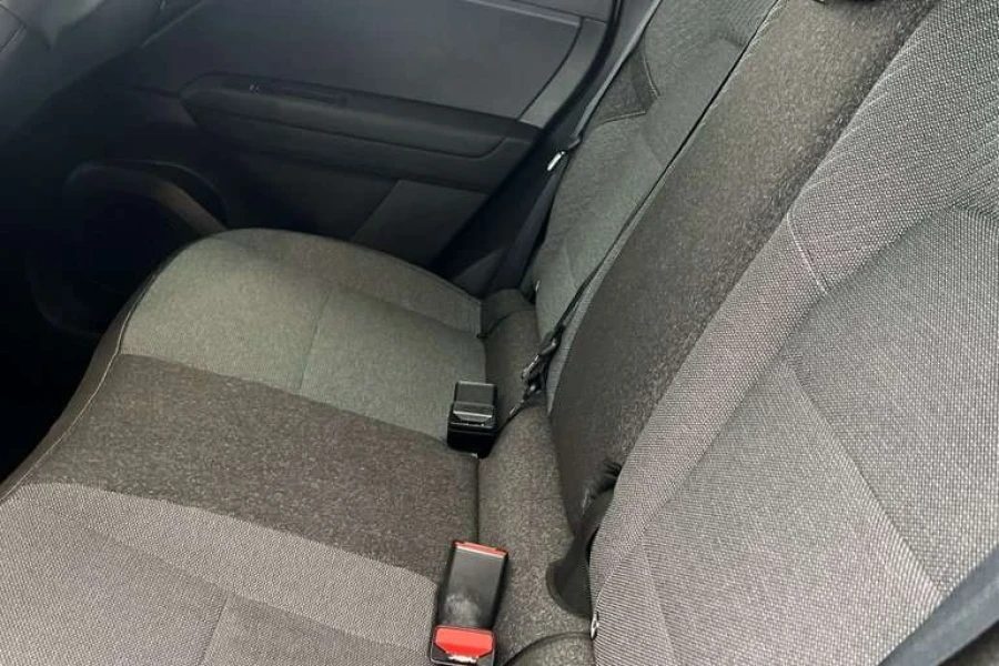 Vehicle Image - 3
