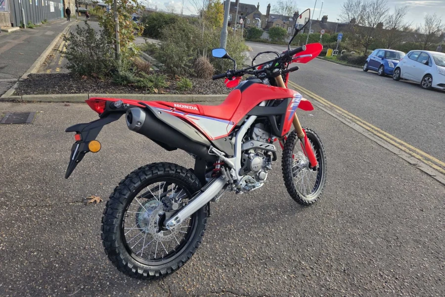 Vehicle Image - 2