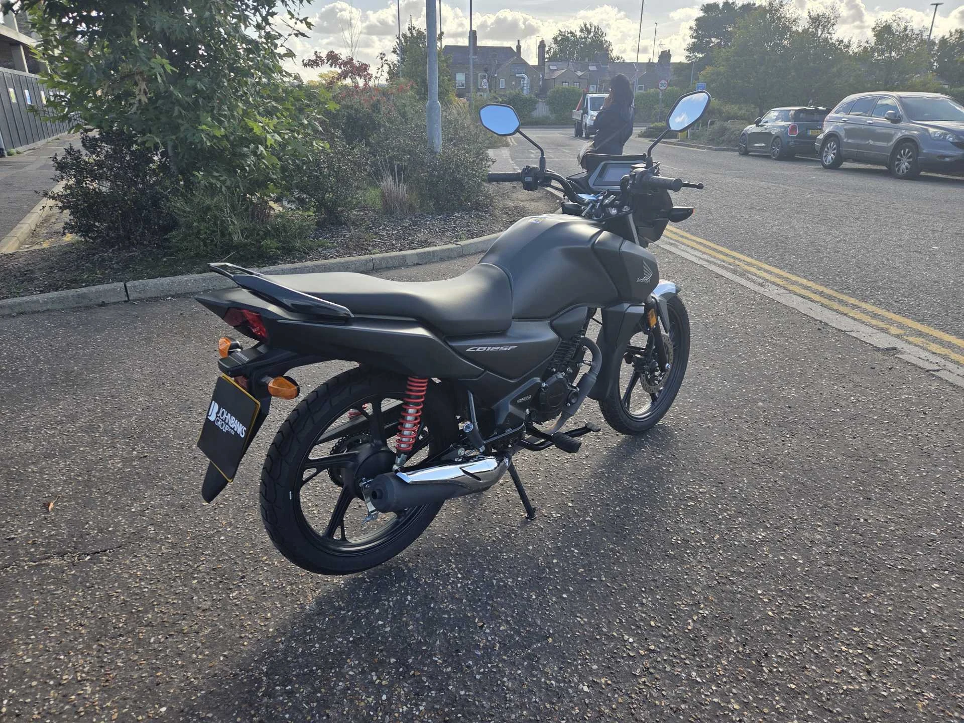 Vehicle image 3
