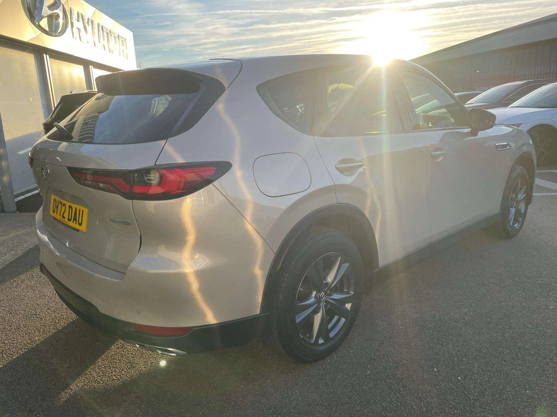 Vehicle image 7