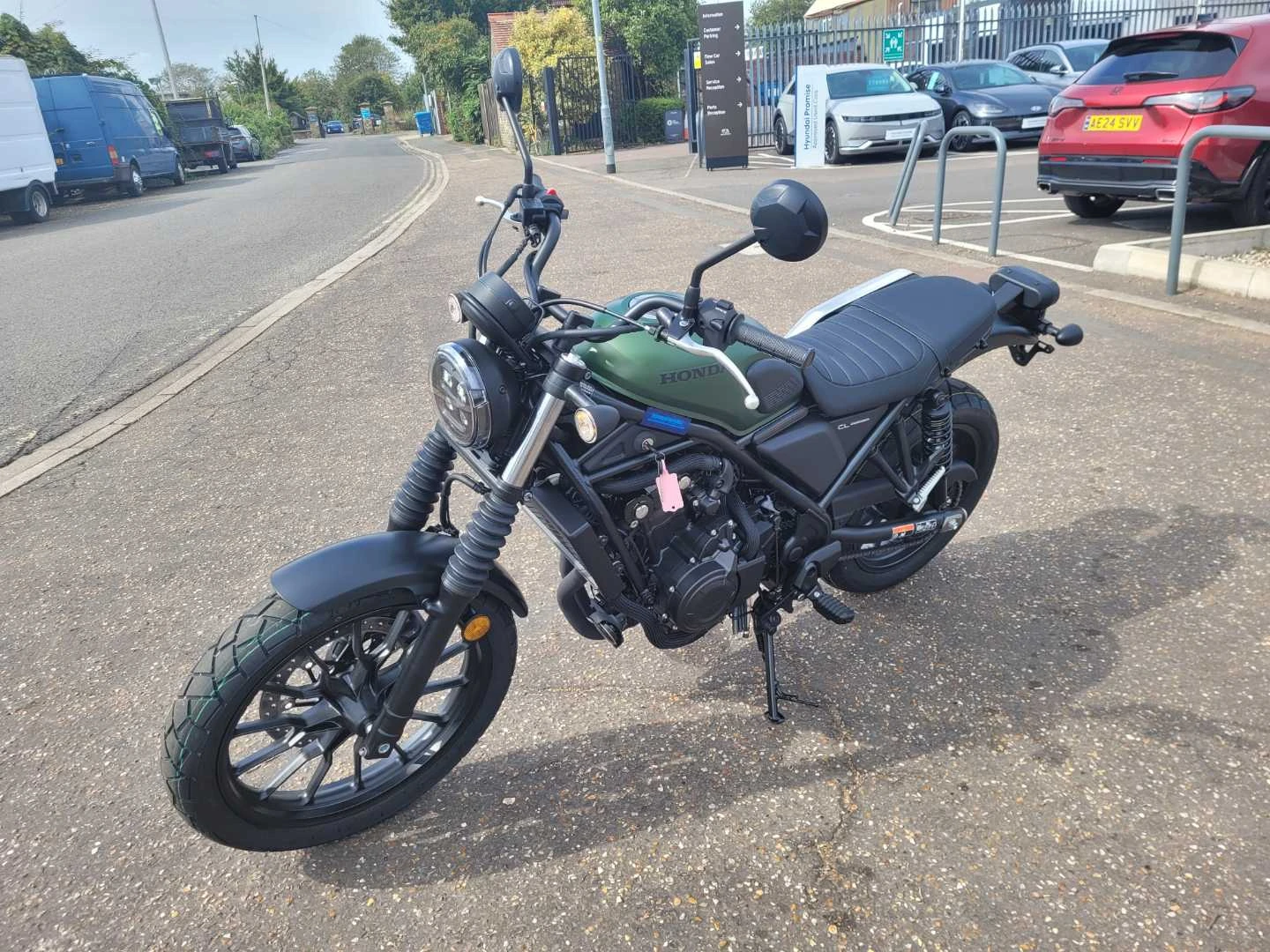 Vehicle image 7