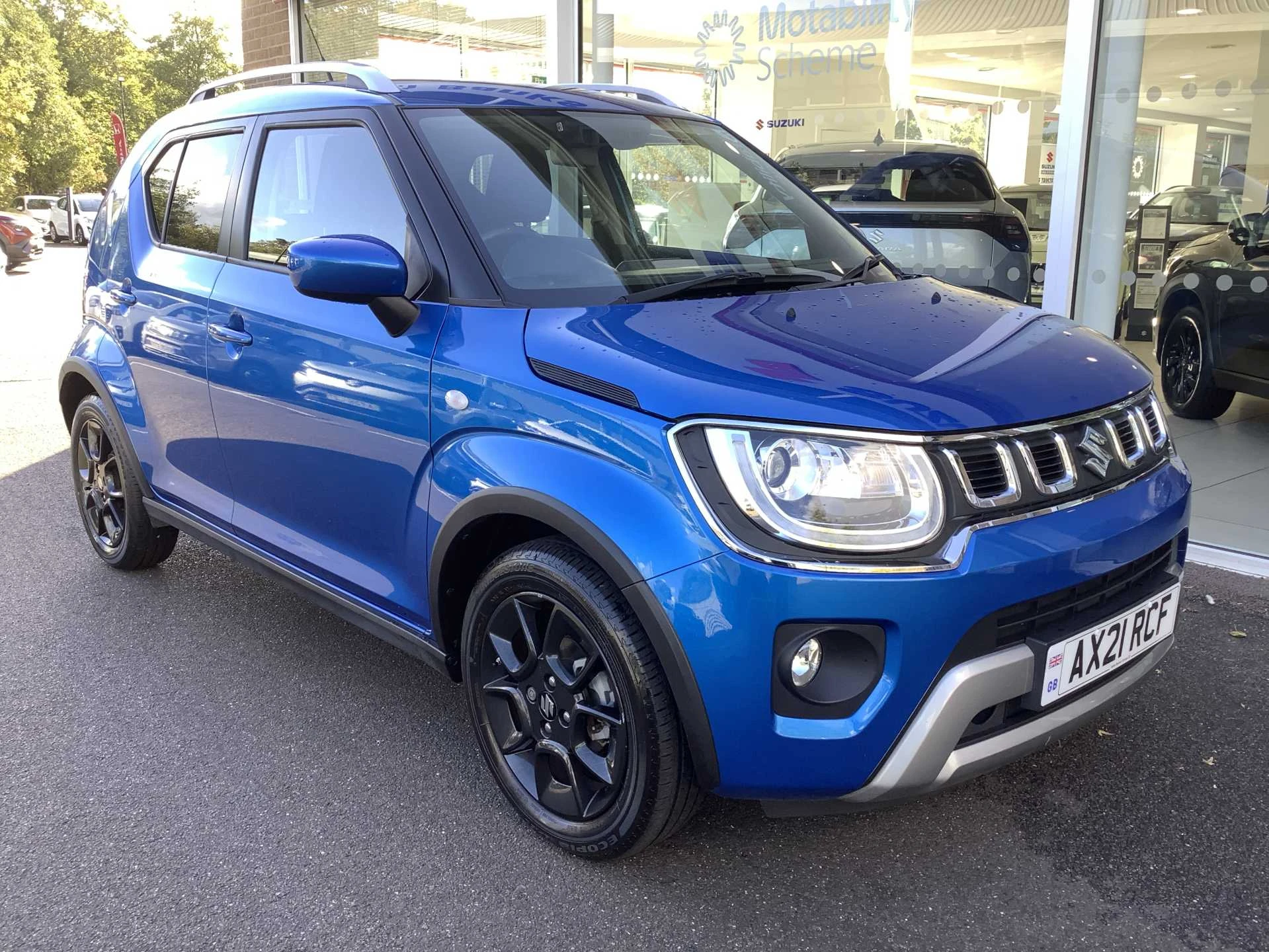 Vehicle image 3