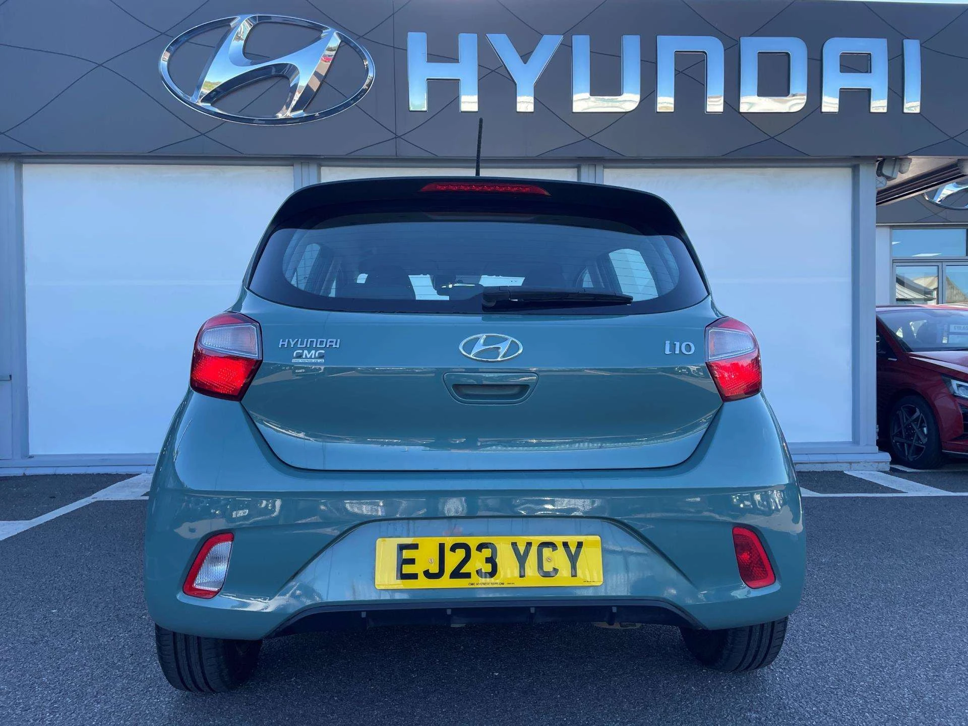 Vehicle image 7