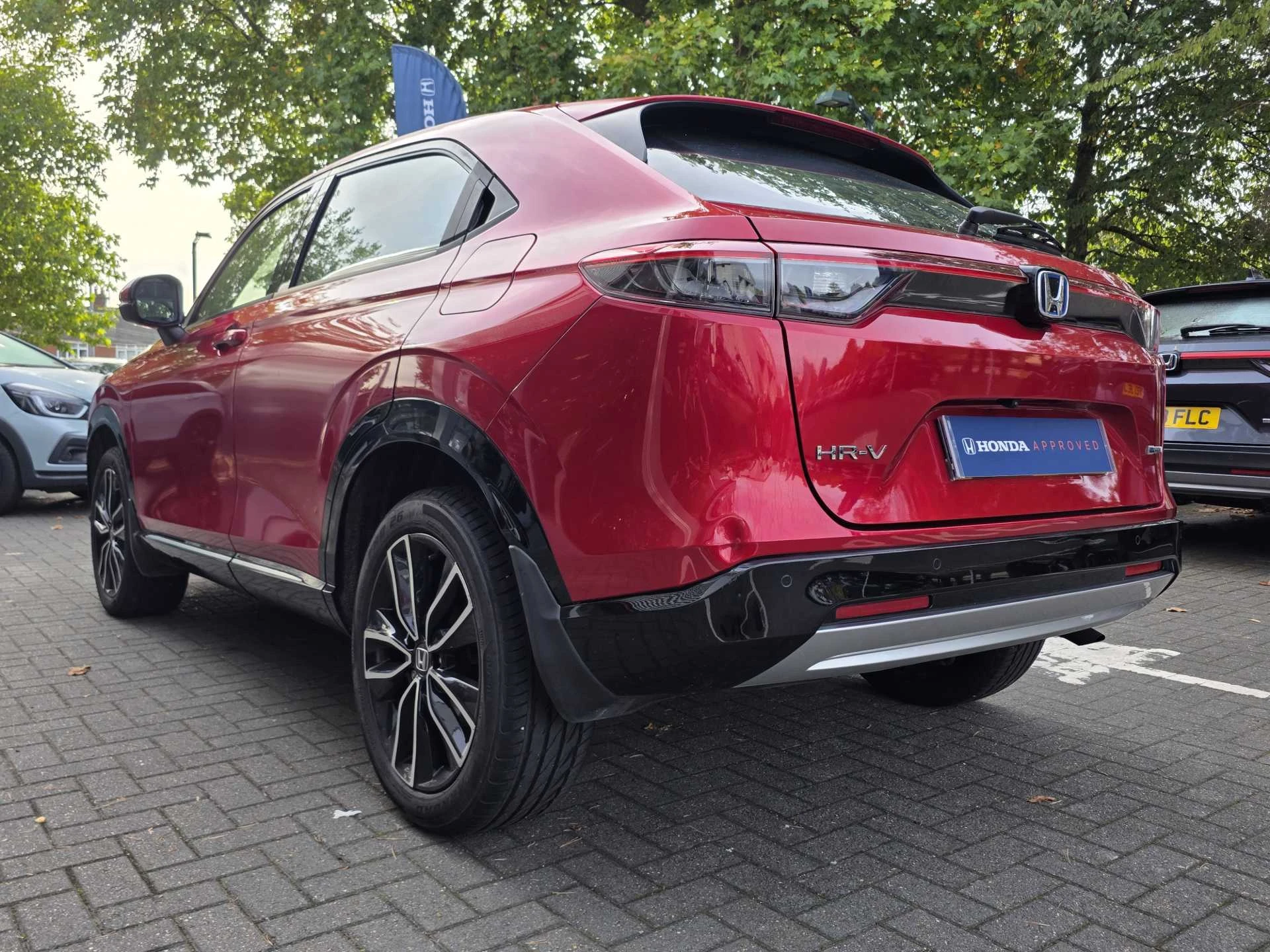 Vehicle image 3