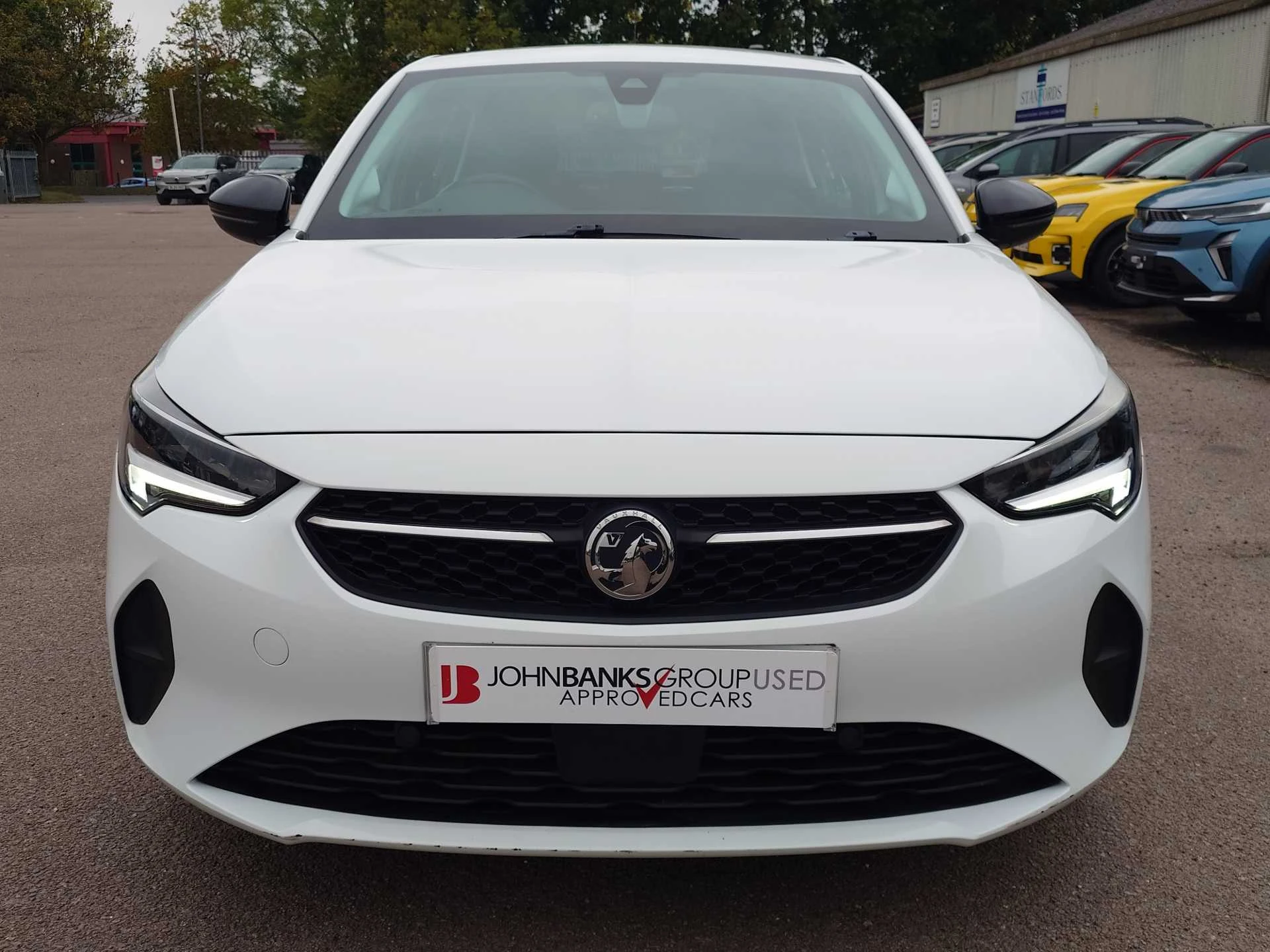 Vehicle image 6